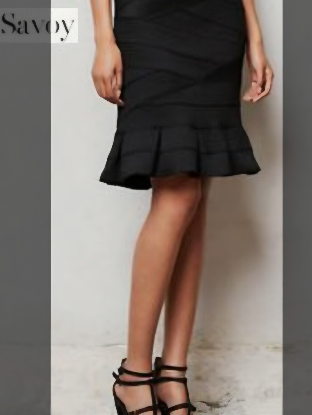 Black Textured Ruffle-Hem Skirt - Women
